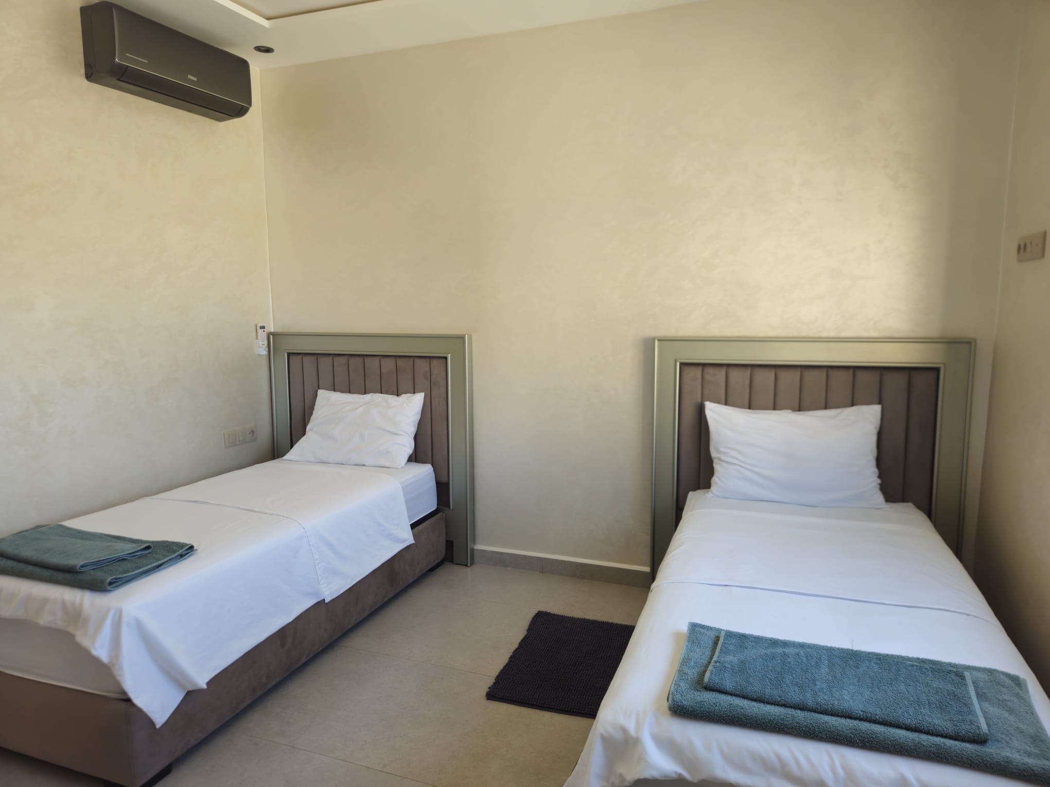 Chambre petite 2